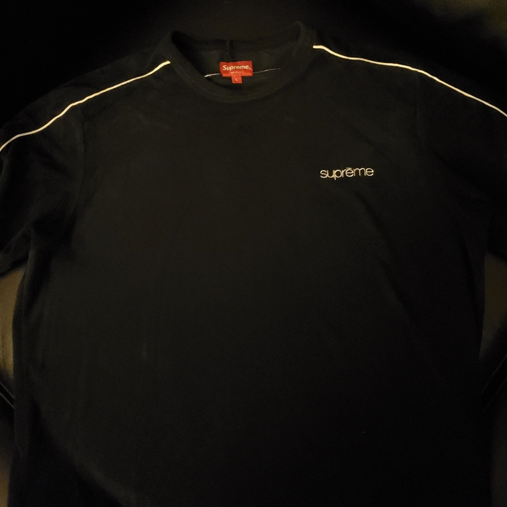 Supreme shirt